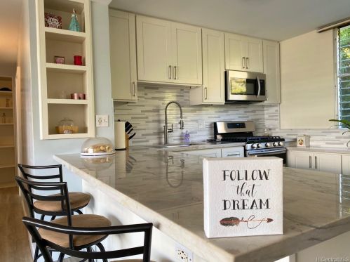 2889 Ala Ilima St, Honolulu HI  96818-1741 exterior