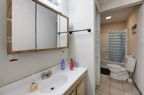 5835 Albert Dr, Humble TX 77396-2002 exterior