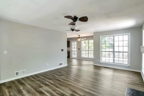 4465 Cary Dr, Lithonia GA  30039-6509 exterior