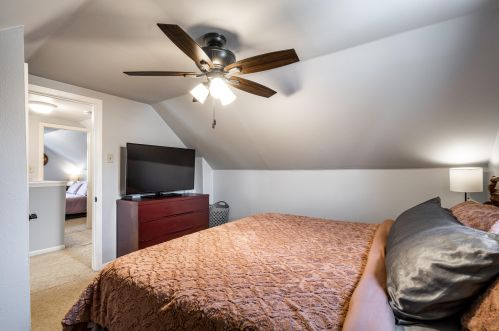 413 67th St, Milwaukee WI  53214-1743 exterior