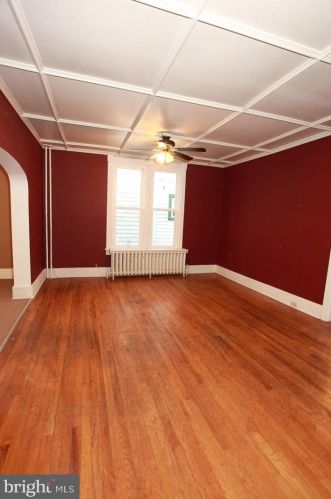 1027 Mifflin St, Huntingdon PA 16652-1435 exterior