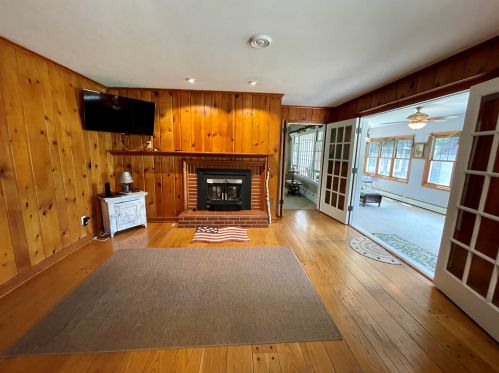 1501 Oconomowoc Ave, Watertown WI 53094-5201 exterior