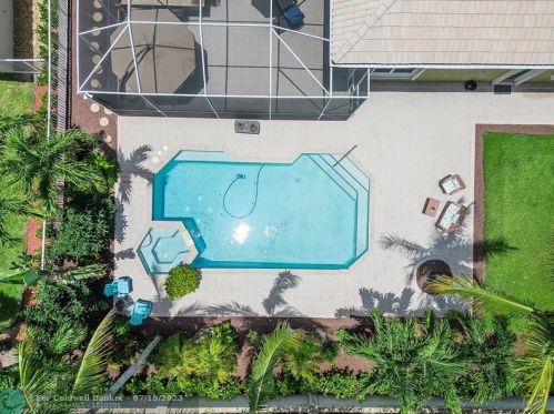 21642 Marigot Dr, Boca Raton FL 33428-4824 exterior