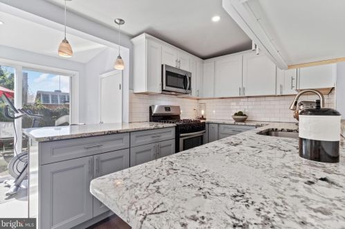 137 Gay St, Philadelphia PA 19127-1308 exterior