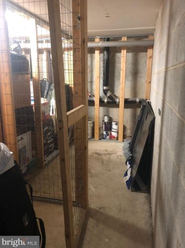 1903 Green St, Philadelphia PA 19130-5404 exterior