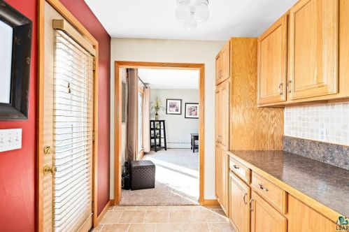 426 Faribault St, Duluth MN 55803-1733 exterior