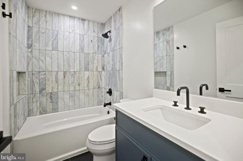 1834 Swann St, Washington DC  20009-5505 exterior