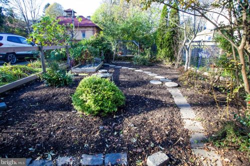 217 Harvey St, Philadelphia PA 19144-3818 exterior