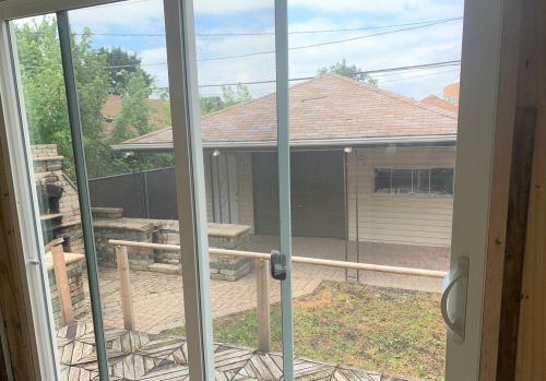 6148 Moody Ave, Chicago IL 60638-4312 exterior