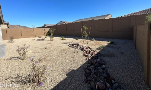 32735 22nd Dr, Phoenix AZ  85085 exterior