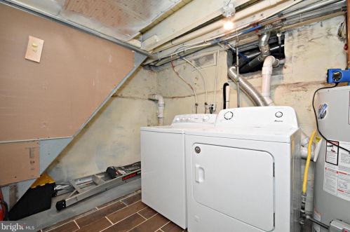 120 Greenwich St, Philadelphia PA 19147-6110 exterior