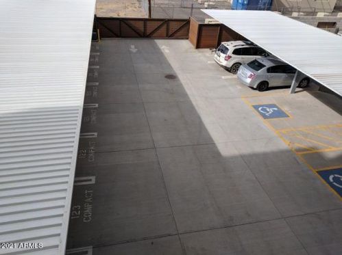 1130 2nd St, Phoenix AZ 85004-1806 exterior