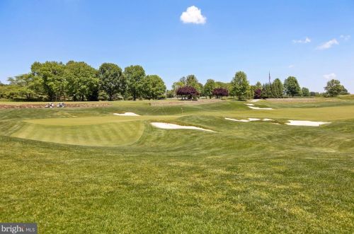 10028 Avenel Farm Dr, Rockville MD  20854-5412 exterior