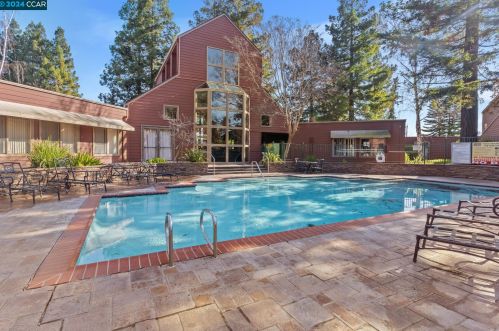 710 Teatree Ct, San Jose CA 95128-4725 exterior