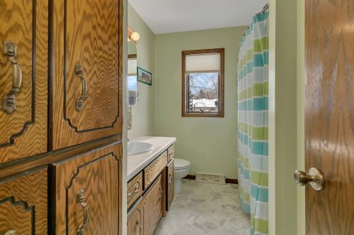 302 10 St, Sartell MN 56377-1170 exterior