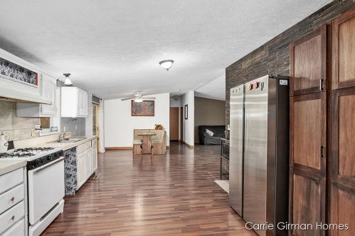 1660 120 Ave, Allegan MI 49010-8527 exterior