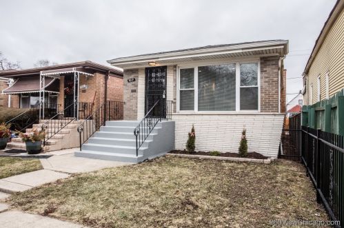 9019 Wallace St, Chicago IL  60620-2225 exterior