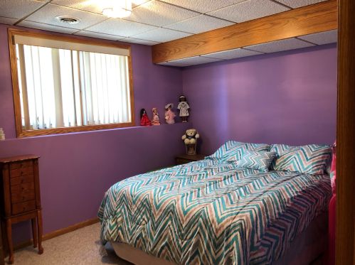 3702 Mackert St, Manitowoc WI 54220-4181 exterior