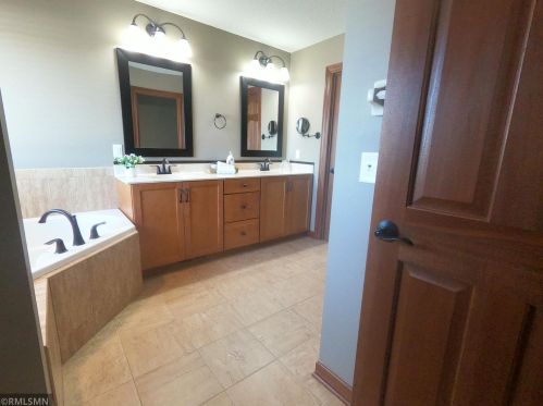 3967 87th St, South Saint Paul MN 55077-3518 exterior