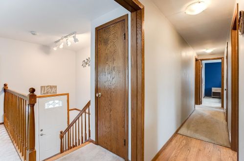 8221 Cleadis Ave, South Saint Paul MN 55076-3321 exterior