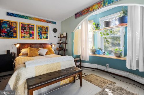 703 6 St, Philadelphia PA 19140-2539 exterior