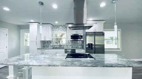 7810 57 St, Tampa FL 33619-3711 exterior