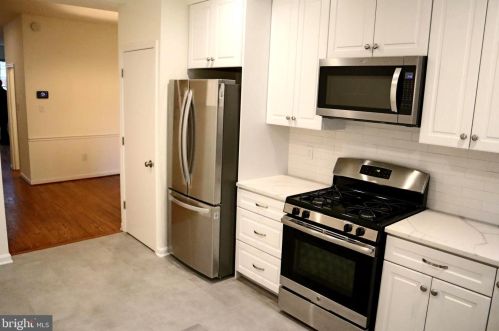 627 Acker Pl, Washington DC  20002-5211 exterior