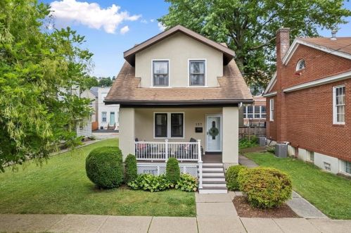 137 2nd St, Pittsburgh, PA 15215-2939