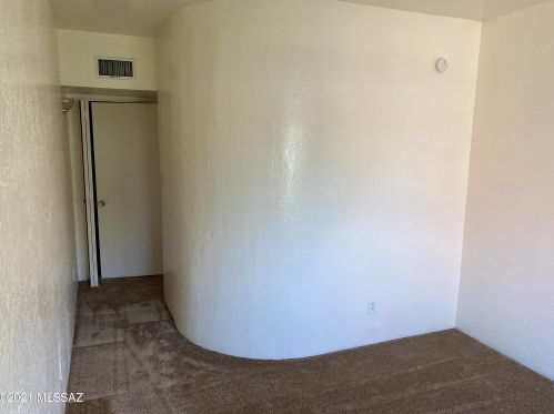 254 Pastime Rd, Tucson AZ 85705-3399 exterior