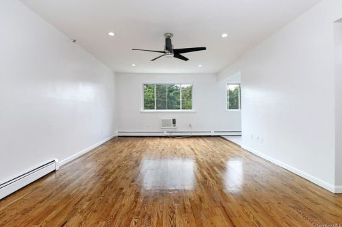 7 James St, Peekskill, NY 10566-2455