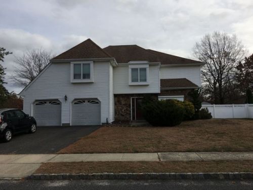 4 Buckingham Ct, Hazlet, NJ 07730-2459