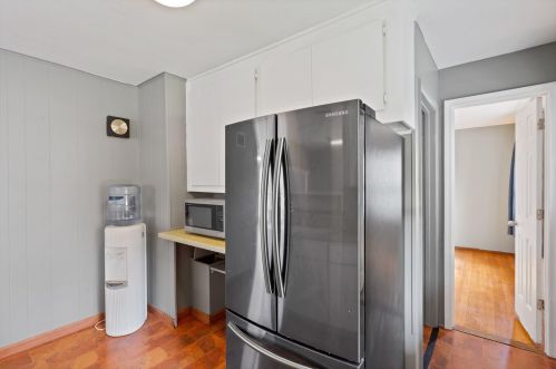 9401 Auer Ave, Milwaukee WI exterior