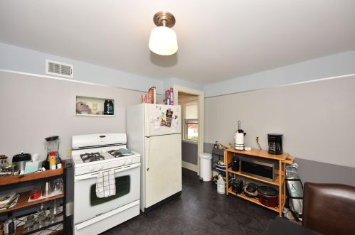 2376 56, Milwaukee WI 53210-2230 exterior