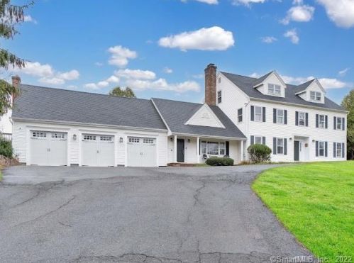 422 Williams Rd, Wallingford, CT 06492-2630