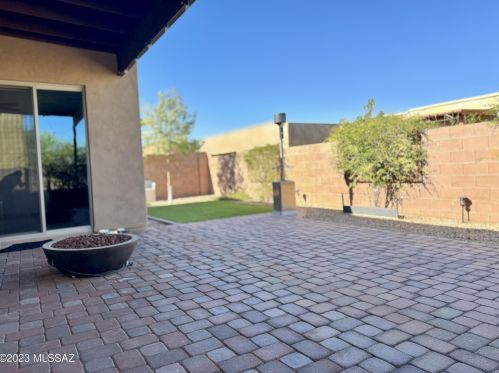 8969 Lee St, Tucson AZ  85715 exterior