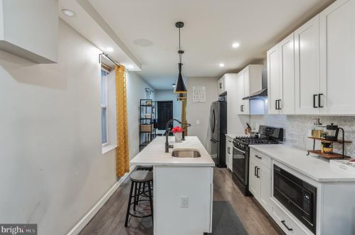 1233 49 St, Philadelphia PA 19143-4438 exterior