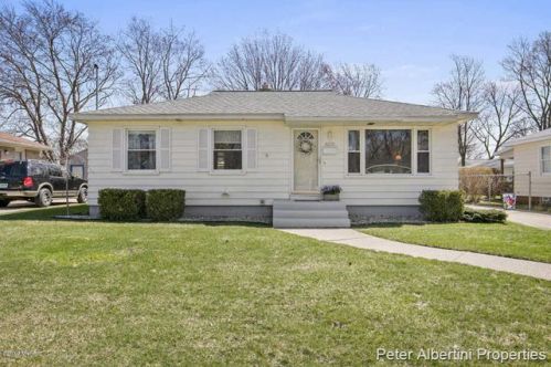 4220 Illinois Ave, Wyoming MI  exterior