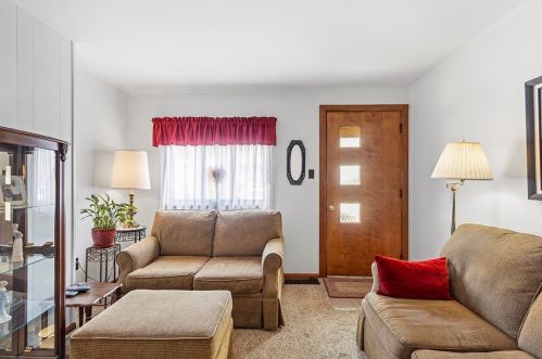 186 45 St, Pittsburgh PA 15201-3056 exterior