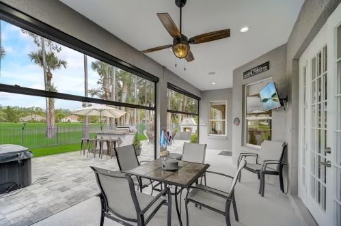 1453 Foxtail Ct, Lake Mary FL 32746-4467 exterior