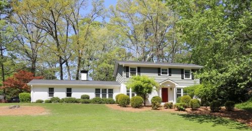 2402 Kingscliff Dr, Atlanta, GA 30345-2124