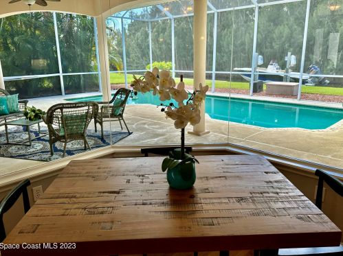 2025 Sykes Crk Dr, Merritt Island FL 32953-3066 exterior