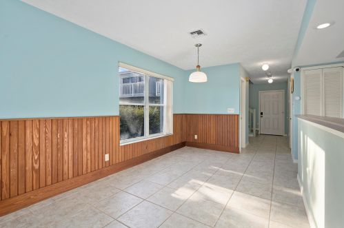 2500 Harbour Cv Dr, Fort Pierce FL 34949-1561 exterior