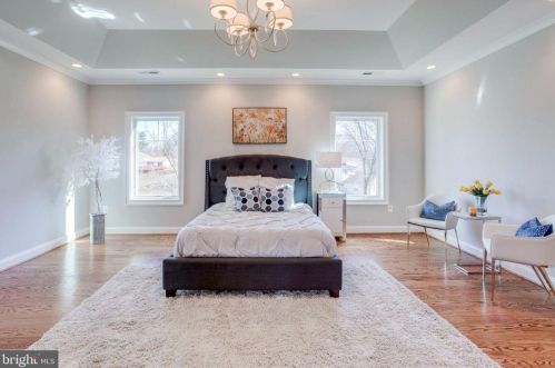 6801 Dillon Ave, Mc Lean VA  22101-4435 exterior