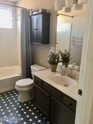 14021 29 St, Phoenix AZ 85032-3726 exterior