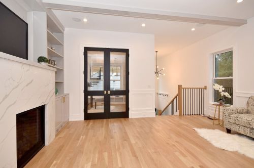 4841 Oakley Ave, Chicago IL 60659-5208 exterior