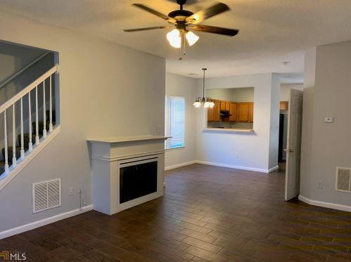 3604 Ginnis Rd, Atlanta GA  30331-8567 exterior