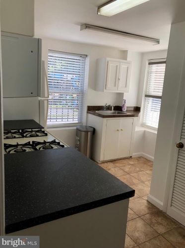 1703 6th St, Washington DC  20001-2448 exterior