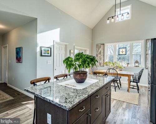 12 Buckwalter Rd, Pottstown PA 19465-9313 exterior