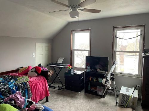 38 Irving St, Providence RI 02904-4752 exterior