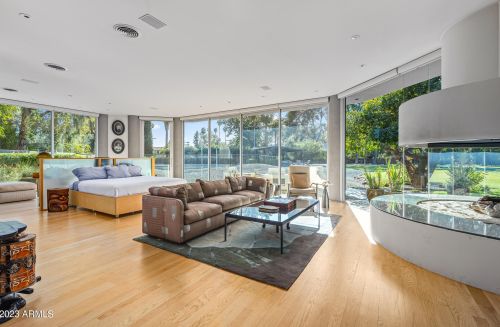 2111 Colter St, Phoenix AZ  85015-2821 exterior